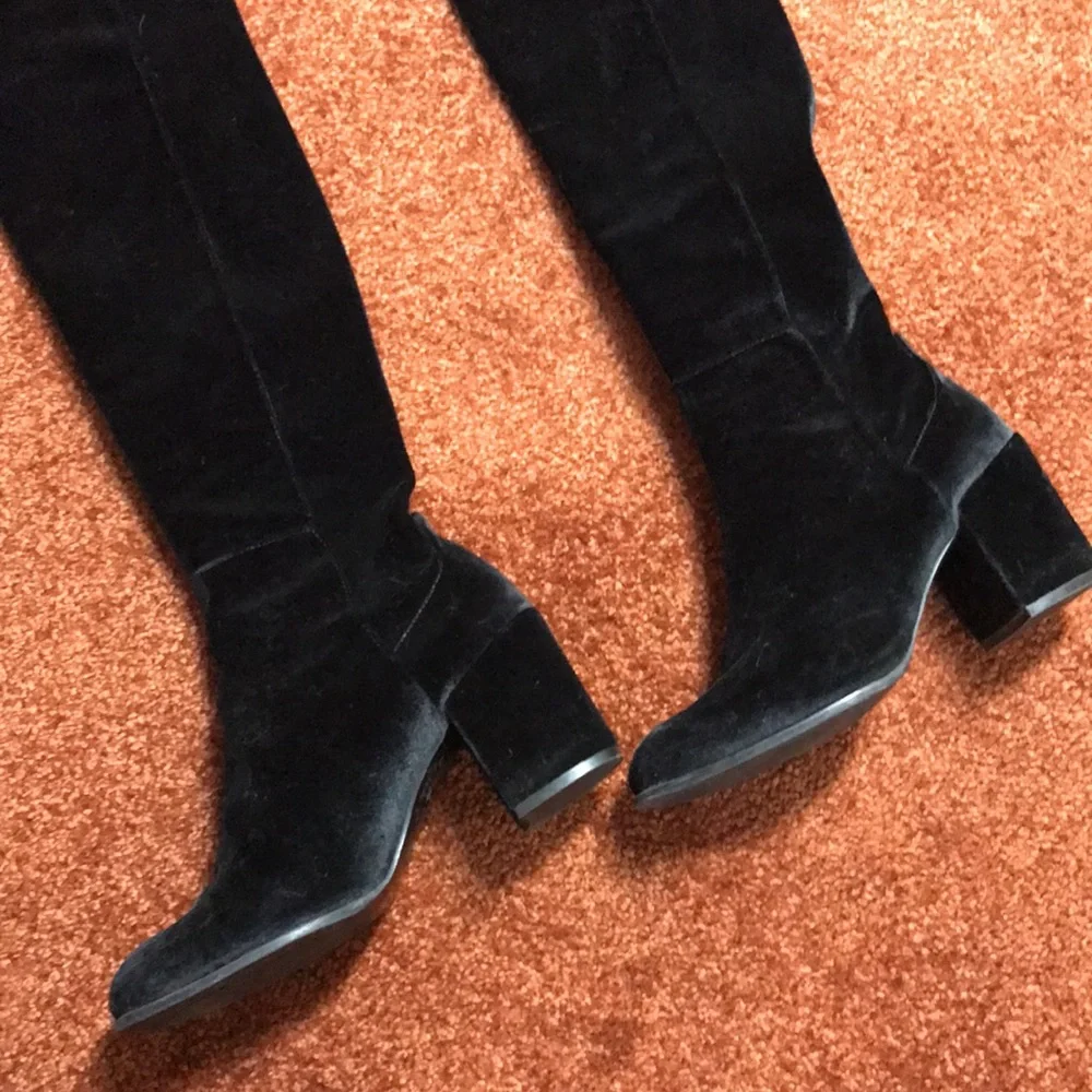 Stuart Weitzman boots